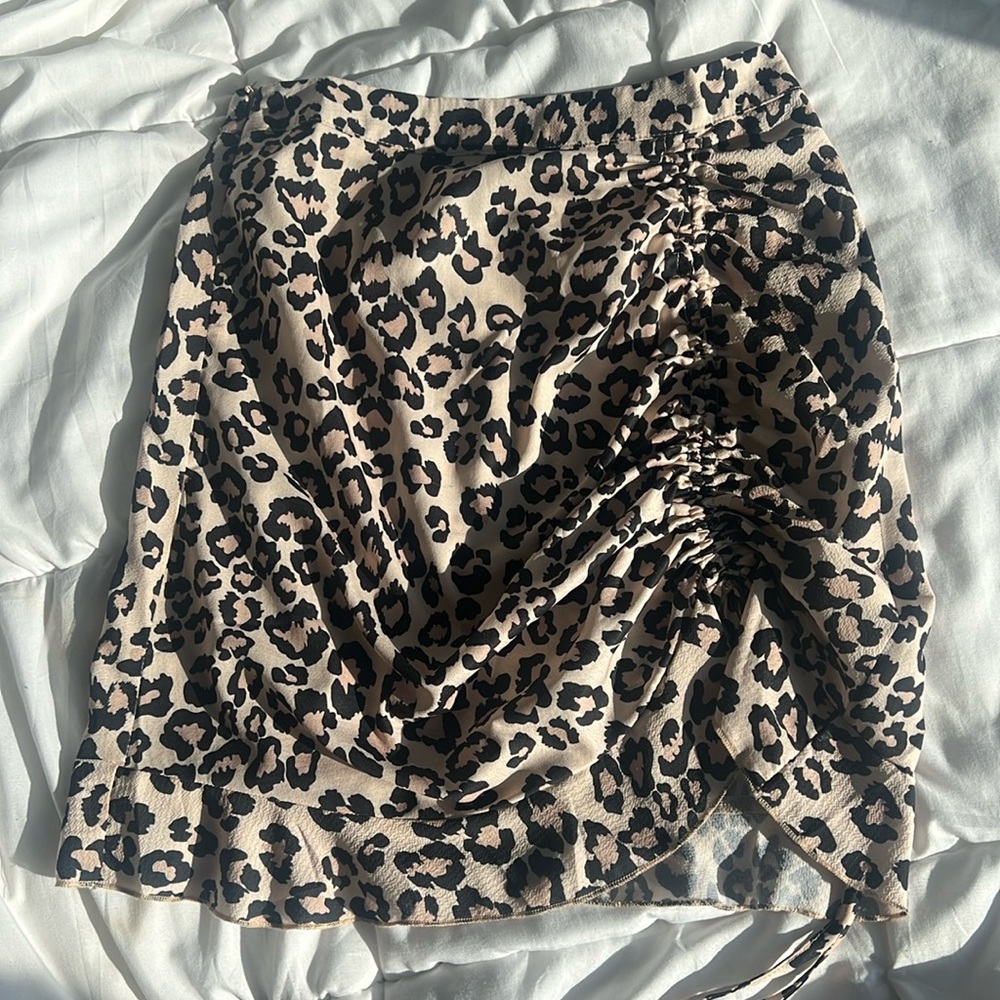 shein leopard print skirt new condition!